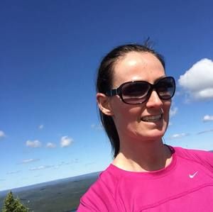 Meet your Posher, Caroline